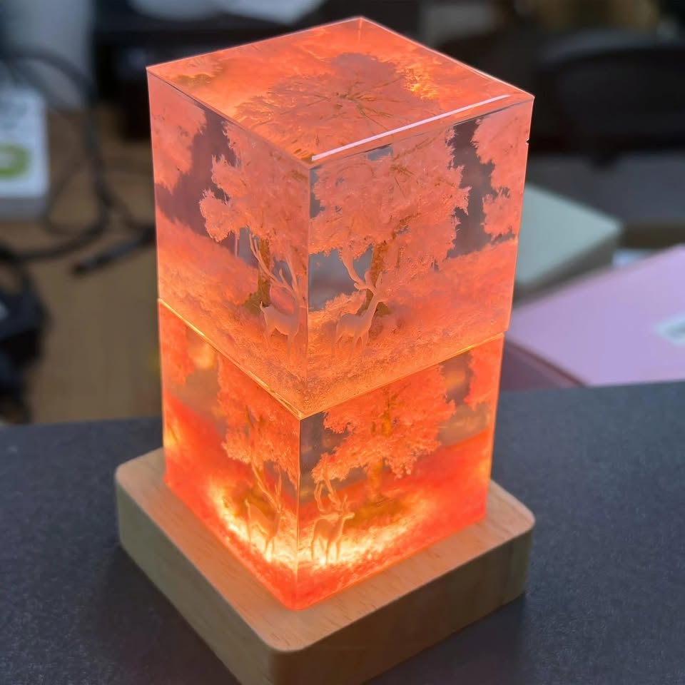 Sakura & Deer Resin Lamp