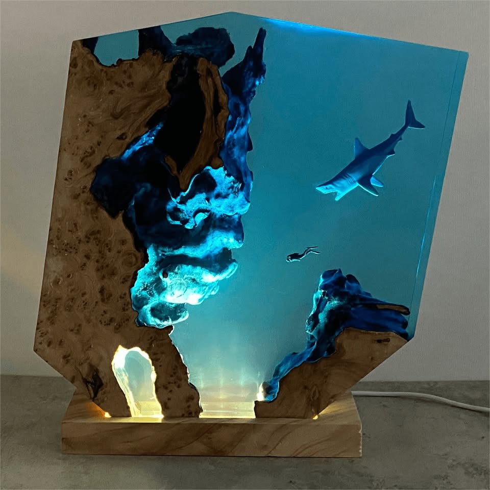 Sharks, divers, wood sculptures, epoxy resin lamp （ Best Gift 🎁 ）Promotion🔥