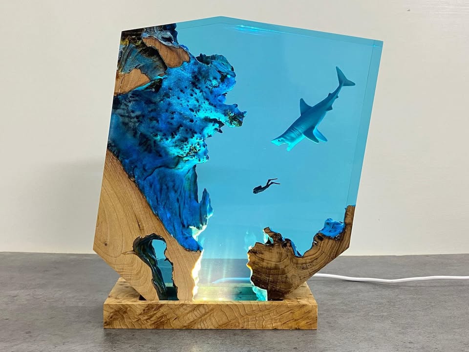 Sharks, divers, wood sculptures, epoxy resin lamp （ Best Gift 🎁 ）Promotion🔥