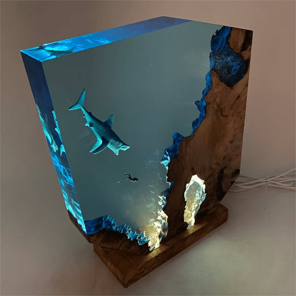 Sharks, divers, wood sculptures, epoxy resin lamp （ Best Gift 🎁 ）Promotion🔥