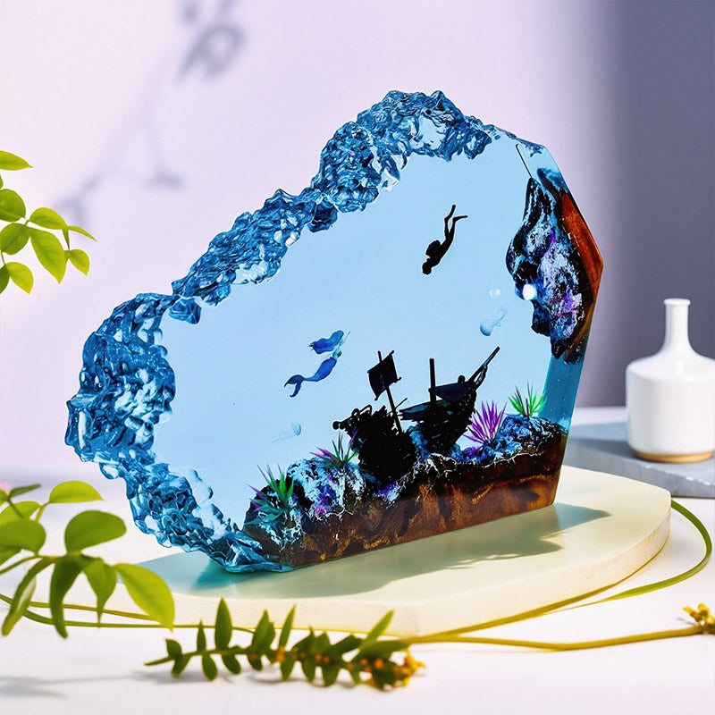 Mermaid & Diver Ocean-Themed Resin Lamp Handmade Epoxy Decor for Living Room