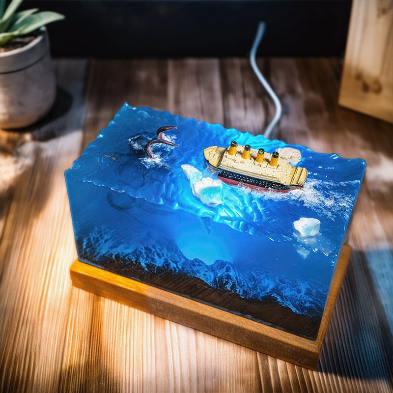 Cuboid Octopus Resin Lamp Mythical Sea Creature Glow Table Light for Desk