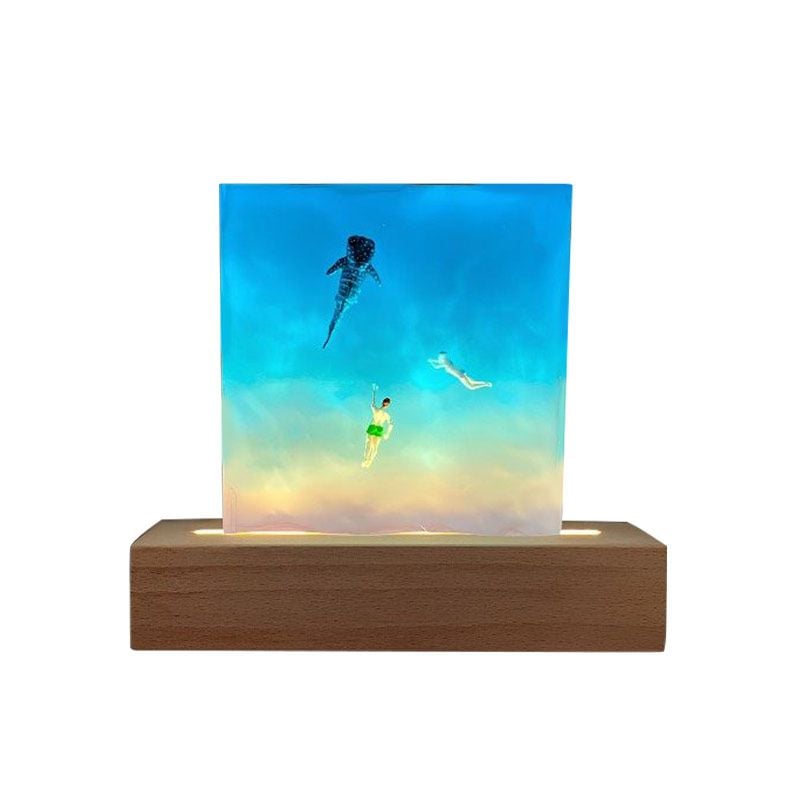 Romantic Blue Sea Love Resin Lamp | Couple with Marine Creatures Night Light Valentine's Gift