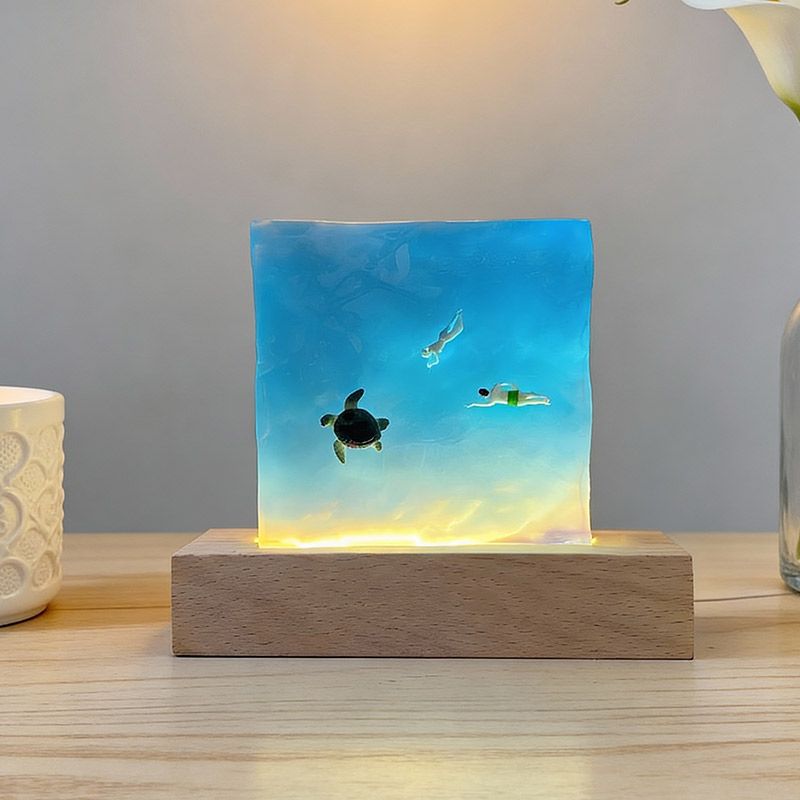 Romantic Blue Sea Love Resin Lamp | Couple with Marine Creatures Night Light Valentine's Gift