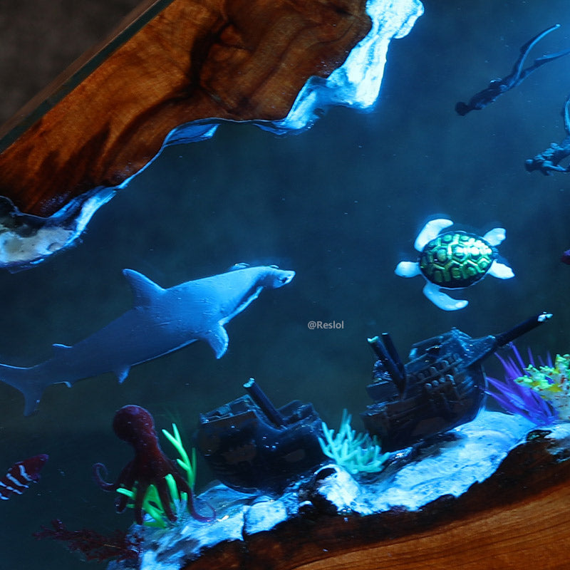 Hammerhead Shark & Shipwreck Resin Lamp Ocean Diorama Deep Sea Art