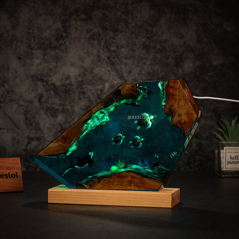Orca & Turtle Resin Lamp Ocean-Themed Epoxy Night Light for Bedroom Decor