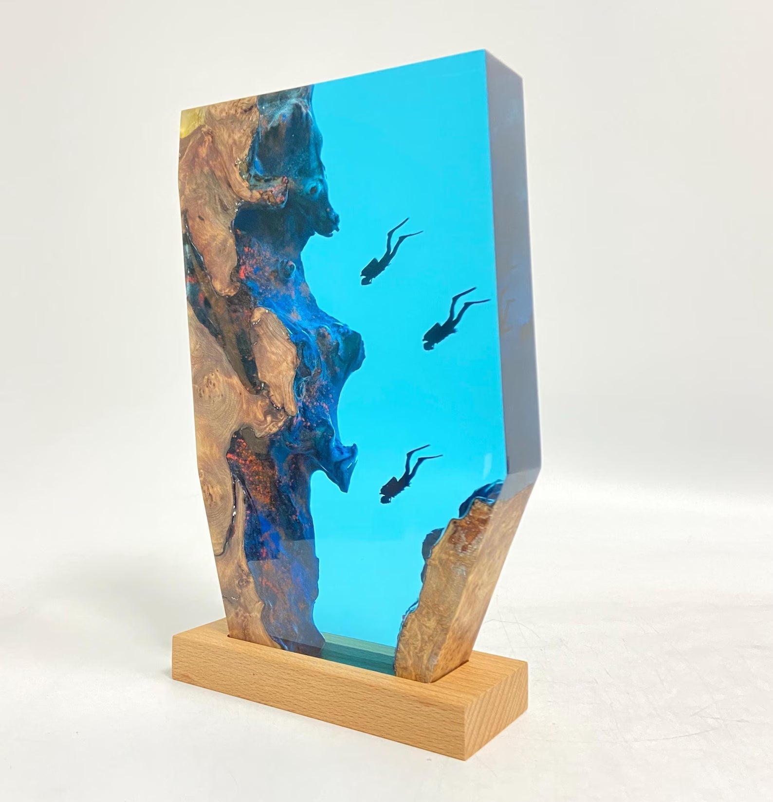 Three Divers Resin Night Light - Family Series