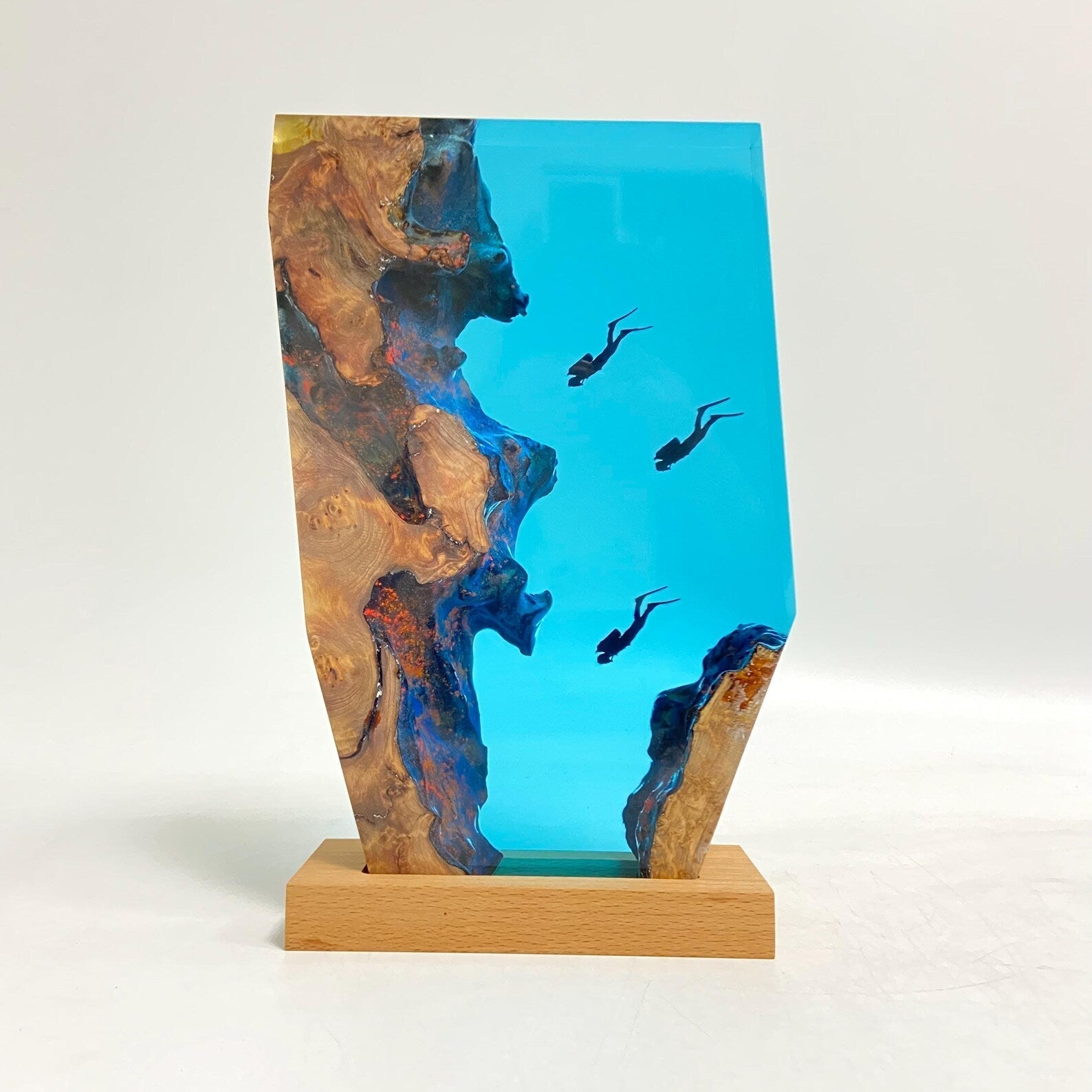 Three Divers Resin Night Light - Family Series
