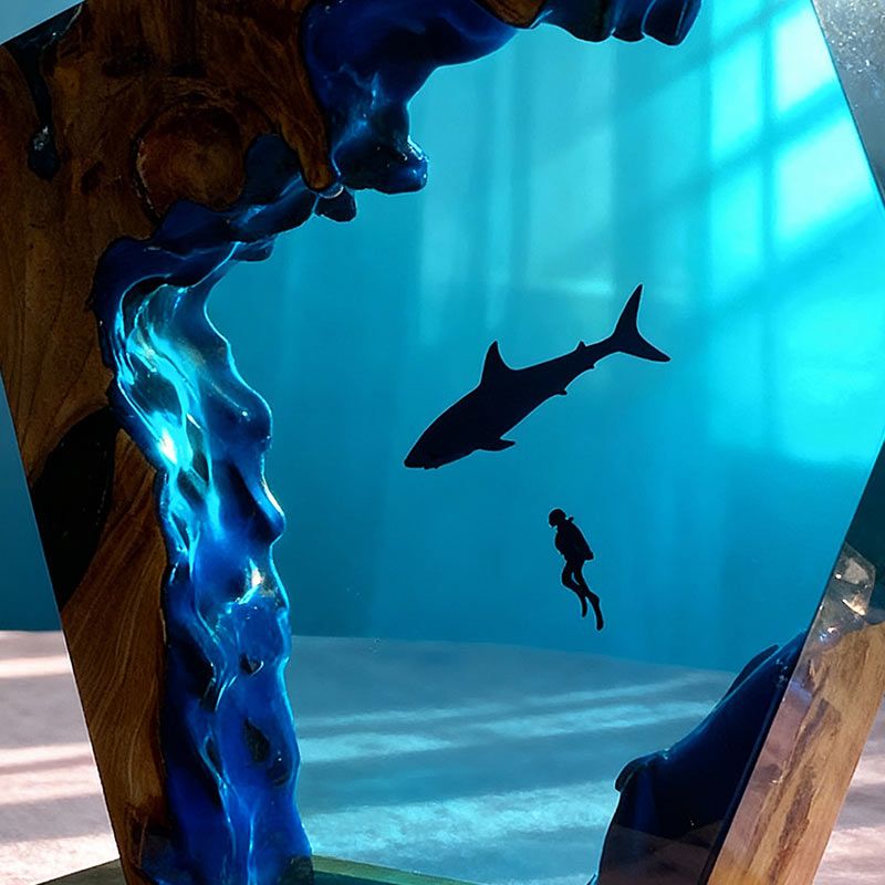 Shark & Diver Resin Lamp Ocean-Themed Handcrafted Night Light for Bedroom