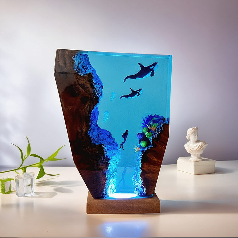 Orca Diver Resin Lamp Ocean-Themed Epoxy Night Light for Bedroom